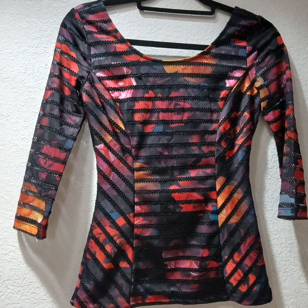 Guess size XS Colorful Striped Women's Top